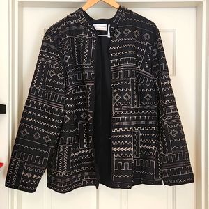 NEW.  LADIES LONG-SLEEVES JACKET.  BLACK and TAN PATTERN.  SIZE 18W